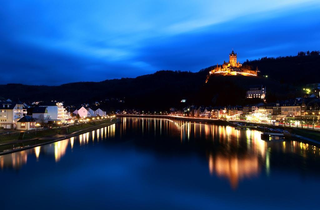 Haus Alte Rebe & Weisse Traube Apartman Cochem Kültér fotó