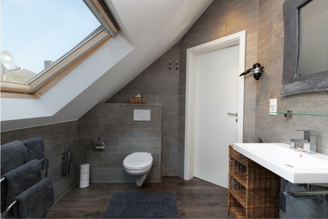 Haus Alte Rebe & Weisse Traube Apartman Cochem Kültér fotó