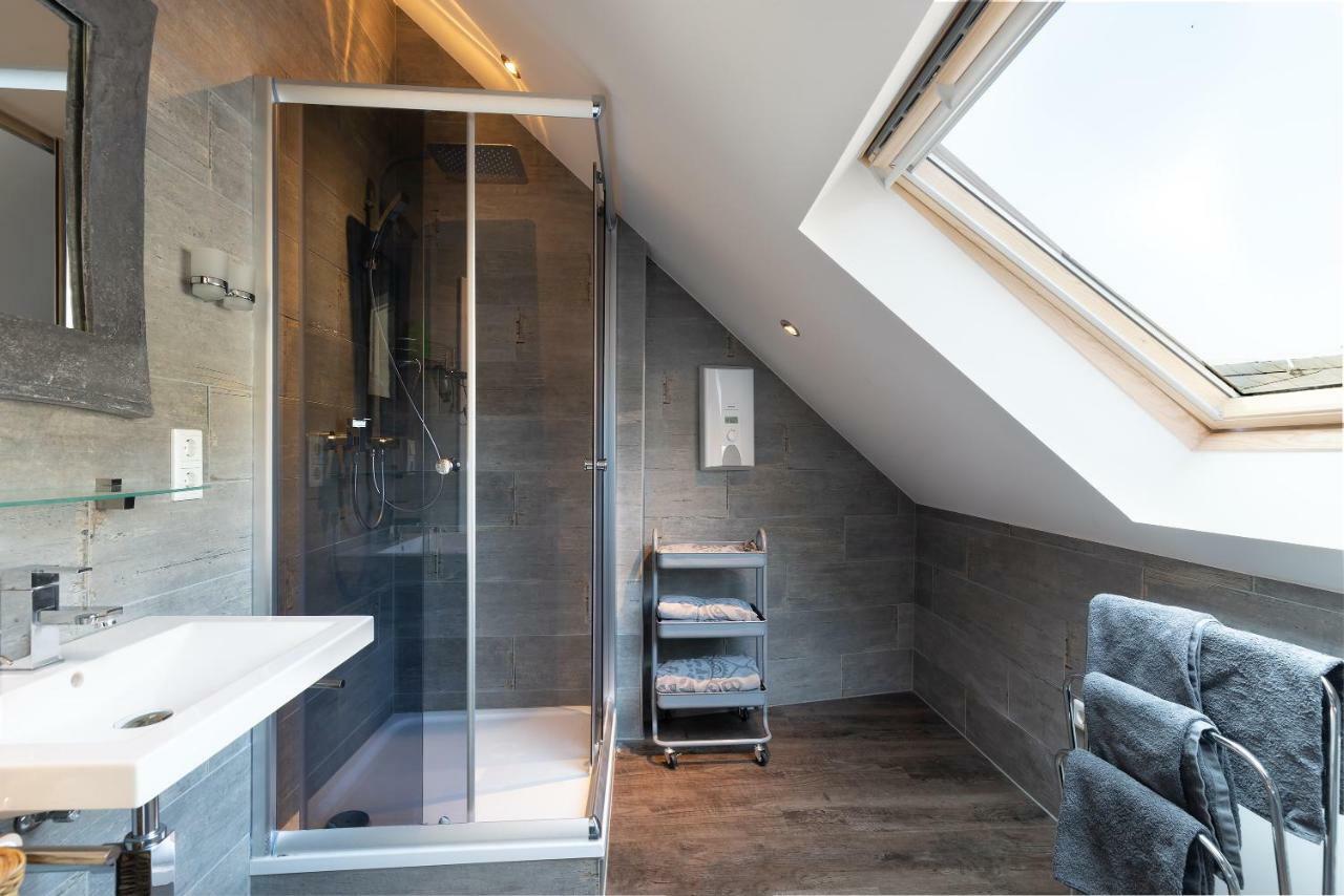 Haus Alte Rebe & Weisse Traube Apartman Cochem Kültér fotó