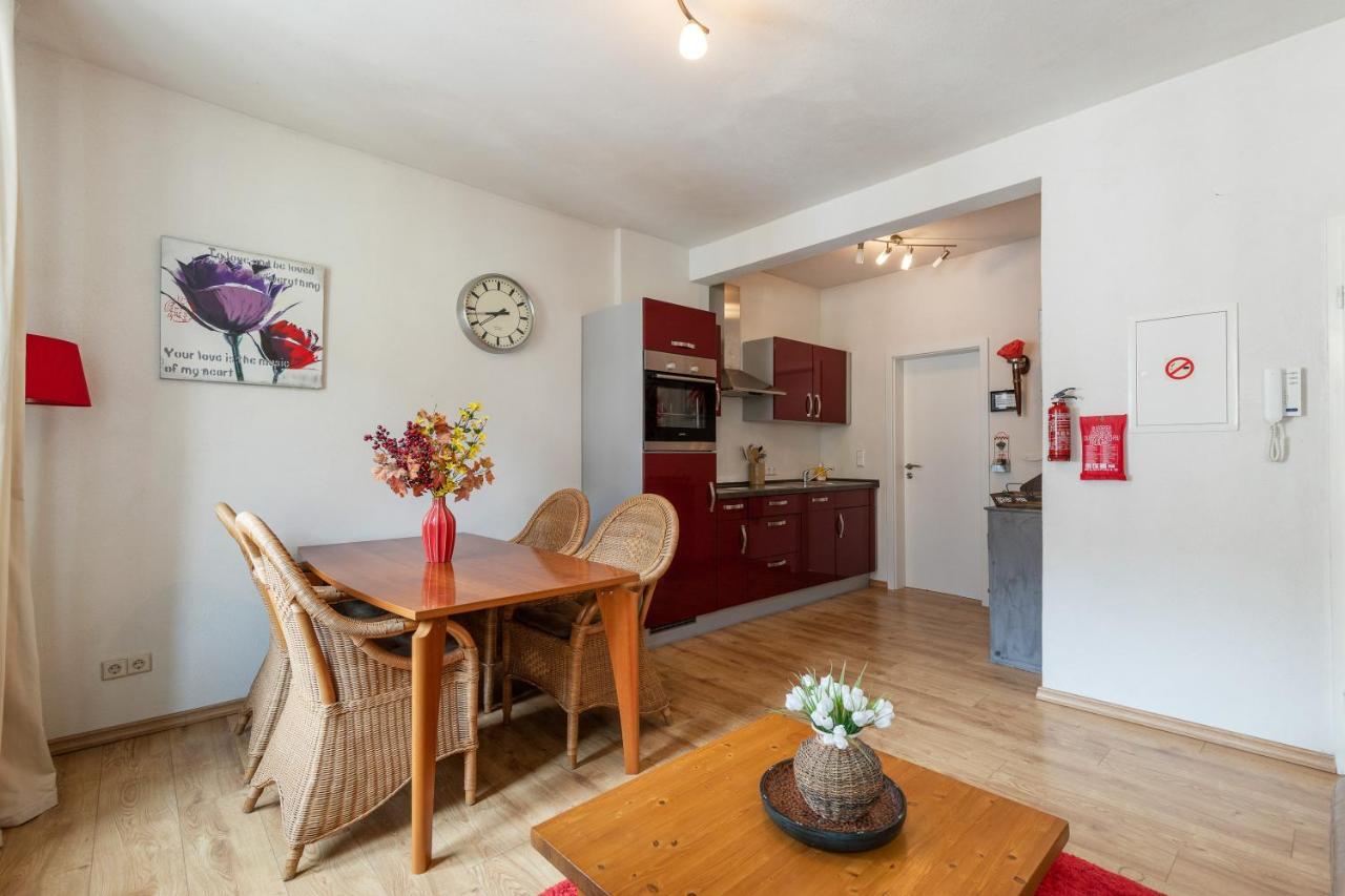 Haus Alte Rebe & Weisse Traube Apartman Cochem Kültér fotó